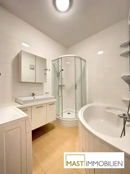 Optimal aufgeteilte 4 - Zimmer Wohnung inkl. Einbauküche & Balkon in Guntramsdorf