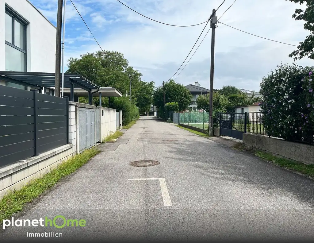 Sonniger Baugrund in Ruhelage - direkt an der Wiener Stadtgrenze!