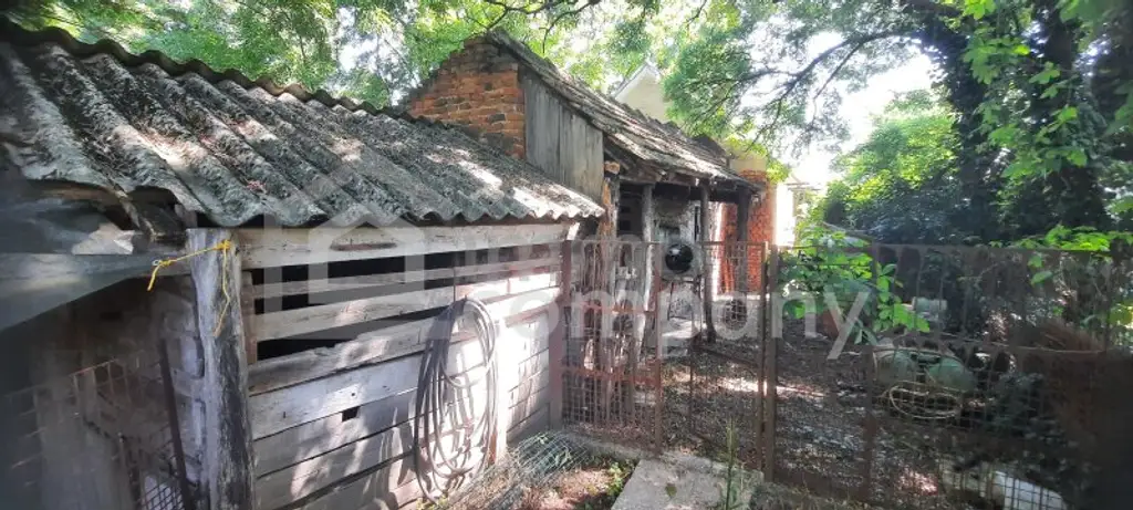 SSV - Charmantes Bauernhaus mit Nebengebäuden in Gyóró – 75 Min von Wien