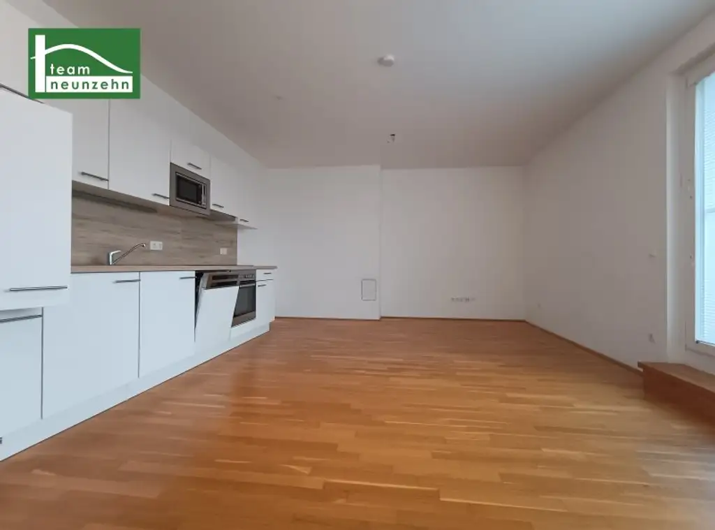 Wundervolle Dachgeschosswohnung mit großer Dachterrasse