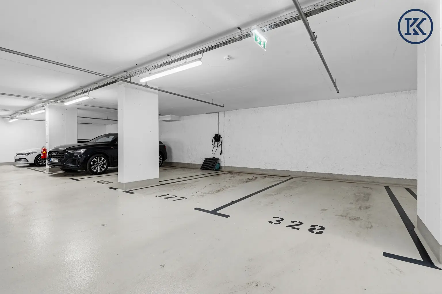 KFZ Abstellplatz