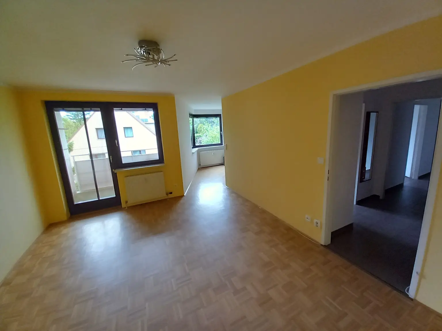 3 ZIMMER NEUBAUWOHNUNG MIT LOGGIA IN GRÜNRUHELAGE