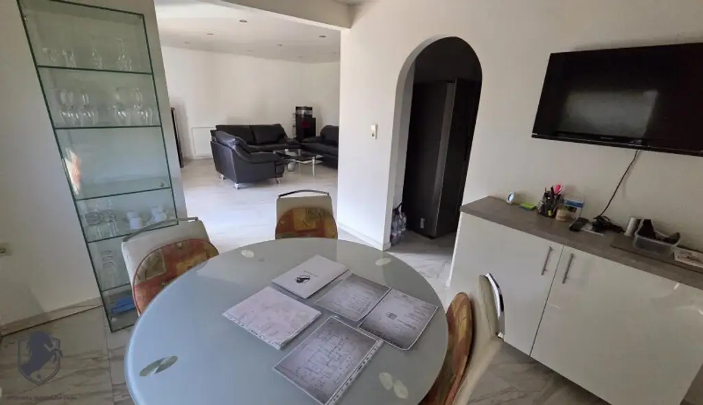 Einfamilienhaus nahe dem Badesee Steinbrunn – Wohnen mit Lebensqualität