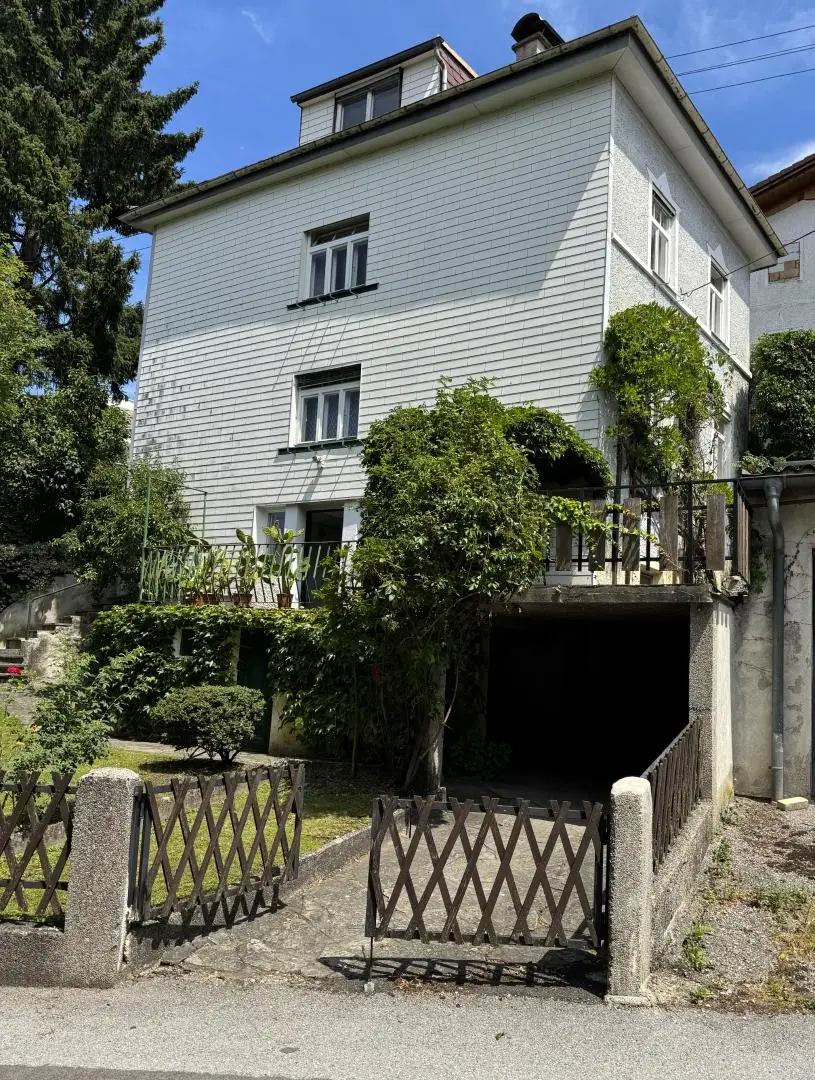 Charmantes Stadthaus in ruhiger Lage mit Potential