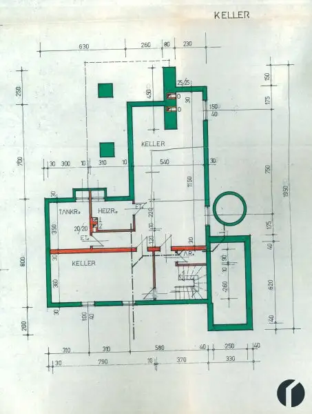 Einfamilienhaus mit Sanierungsbedarf in ruhiger Lage
