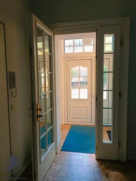 Zum Verkauf gelangt eine außergewöhnliche Villa in absoluter Bestlage von Hietzing