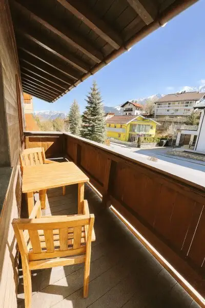 PREISSENSATION: Wunderschönes Wohnhaus mit 5 Wohneinheiten fußläufig zum Skigebiet ab sofort zu kaufen!!!