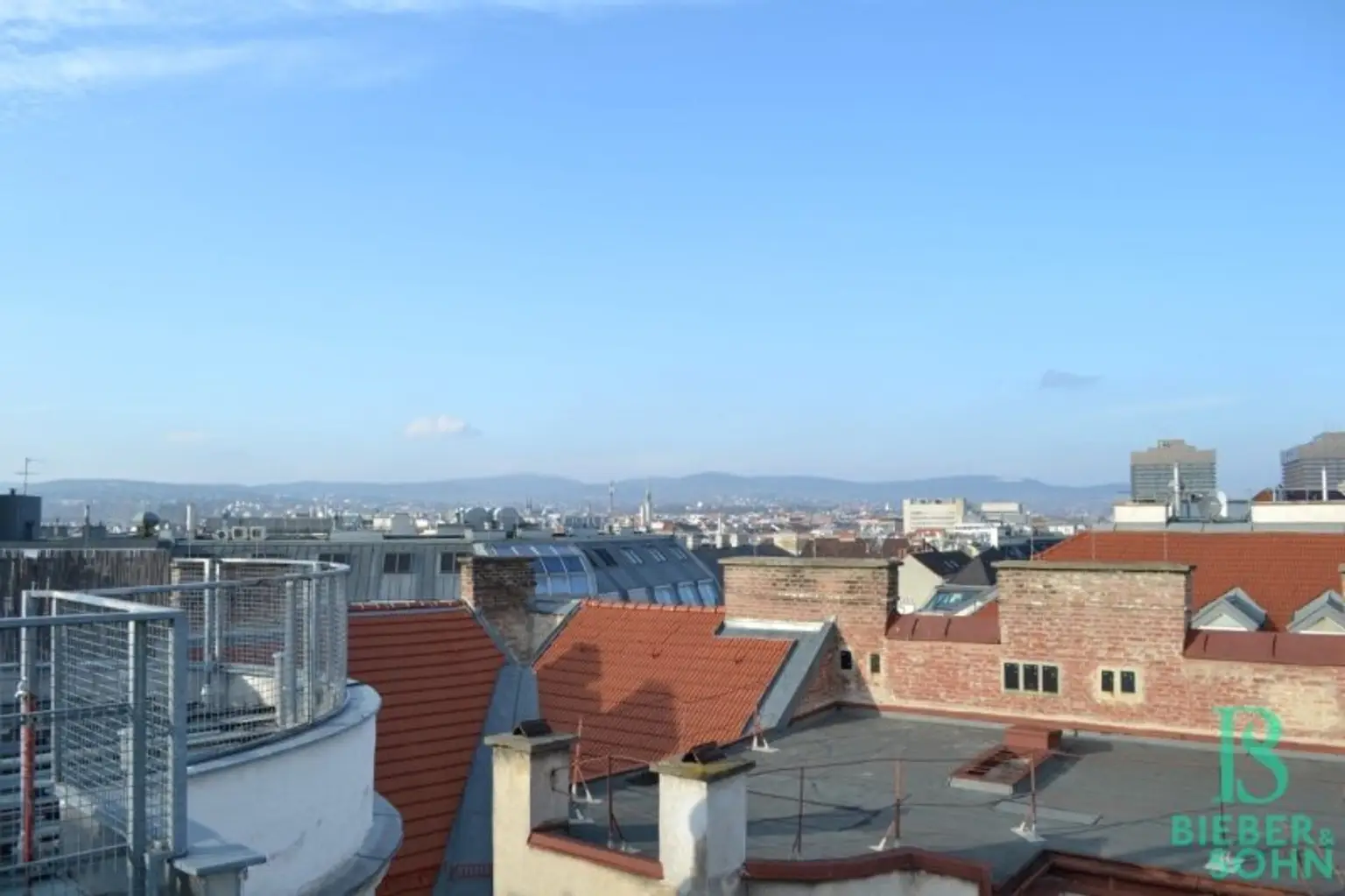 Beim Hamerlingplatz - Traumhafte Dachterrasse - Exklusive Wohnung mit Galerie