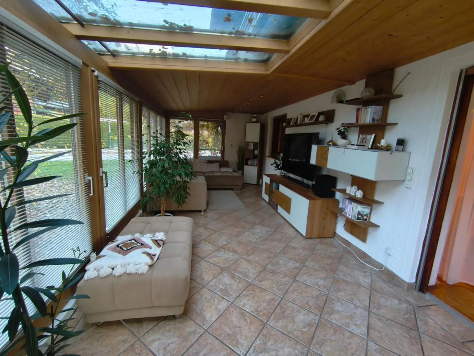 Großzügiges Zweifamilienhaus mit Bergblick in Ruhpolding