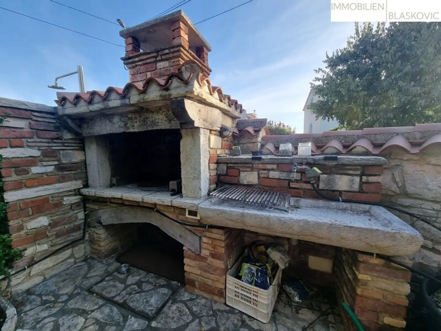 Porec Umgebung - Attraktives Steinhaus mit 2 Appartements und Pool/Wellness