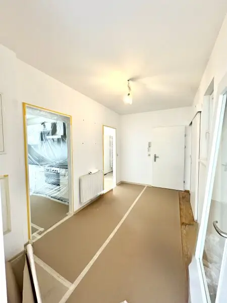 NEU! Lichdurchflutete Maissonette Dachgeschosswohnung mit Dachterrasse im Servitenviertel zu vermieten! Mit Blick auf Stephansdom und Kahlenberg!