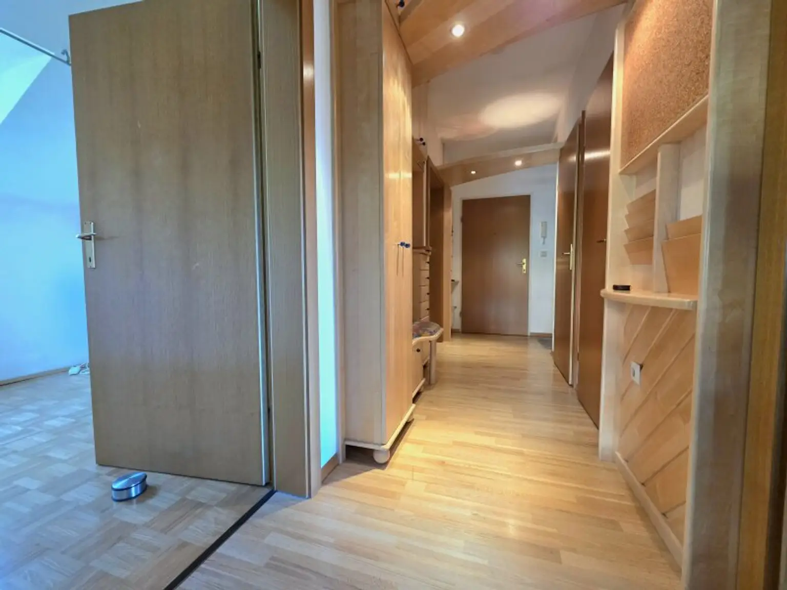 Ruhige 4-Zimmer-Wohnung mit Terrasse und Aussicht!