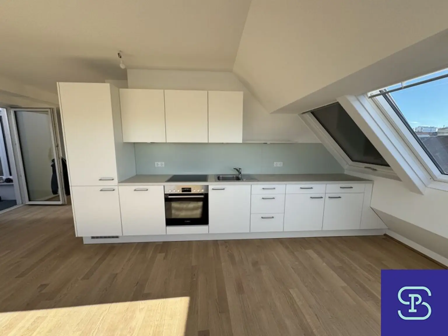Provisionsfreier 104m² DG-Erstbezug mit Loggia und Einbauküche am Donaukanal - 1200 Wien