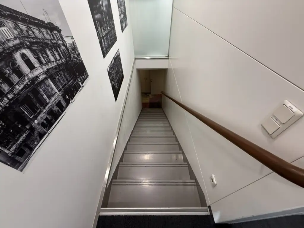GESCHÄFTSLOKAL + FREQUENZLAGE + WESTBAHNSTRASSE!