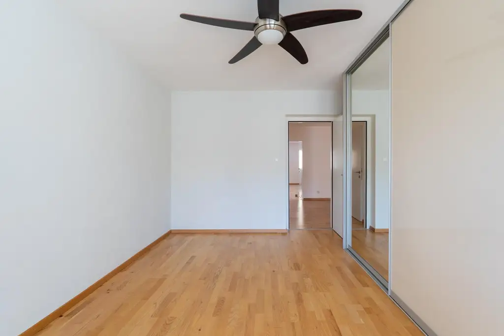 "Wohnträume werden Raum"