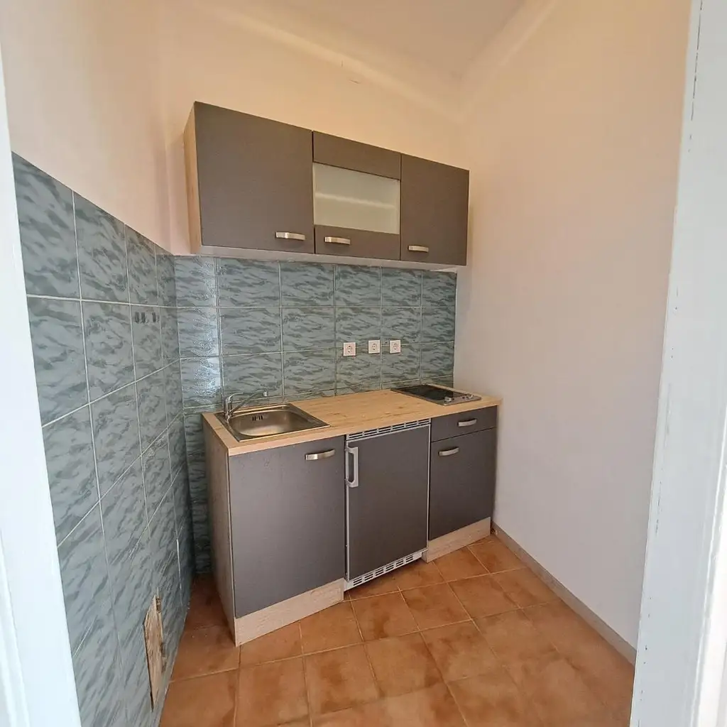 SINGLEWOHNUNG IN ZENTRALER LAGE!