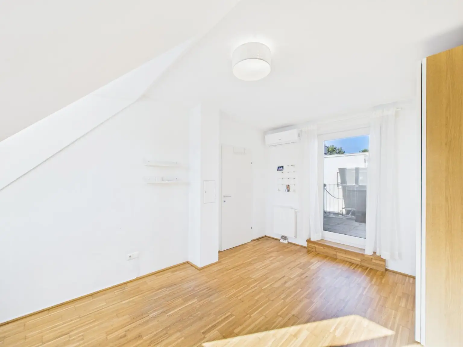 Modernes Reihenhaus mit Garten in 1220 Wien Essling