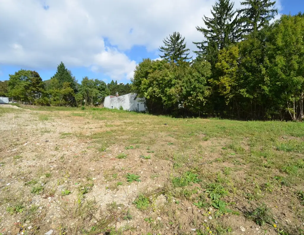 CHRISTOPH CHROMECEK IMMOBILIEN - HINTERBRÜHL - Villenbaugrund im XL-Format