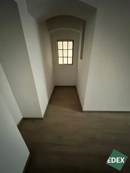 Freundliches Lager im 15. Wiener Gemeindebezirk