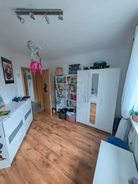 Sonniges Reihenhaus mit Garten!