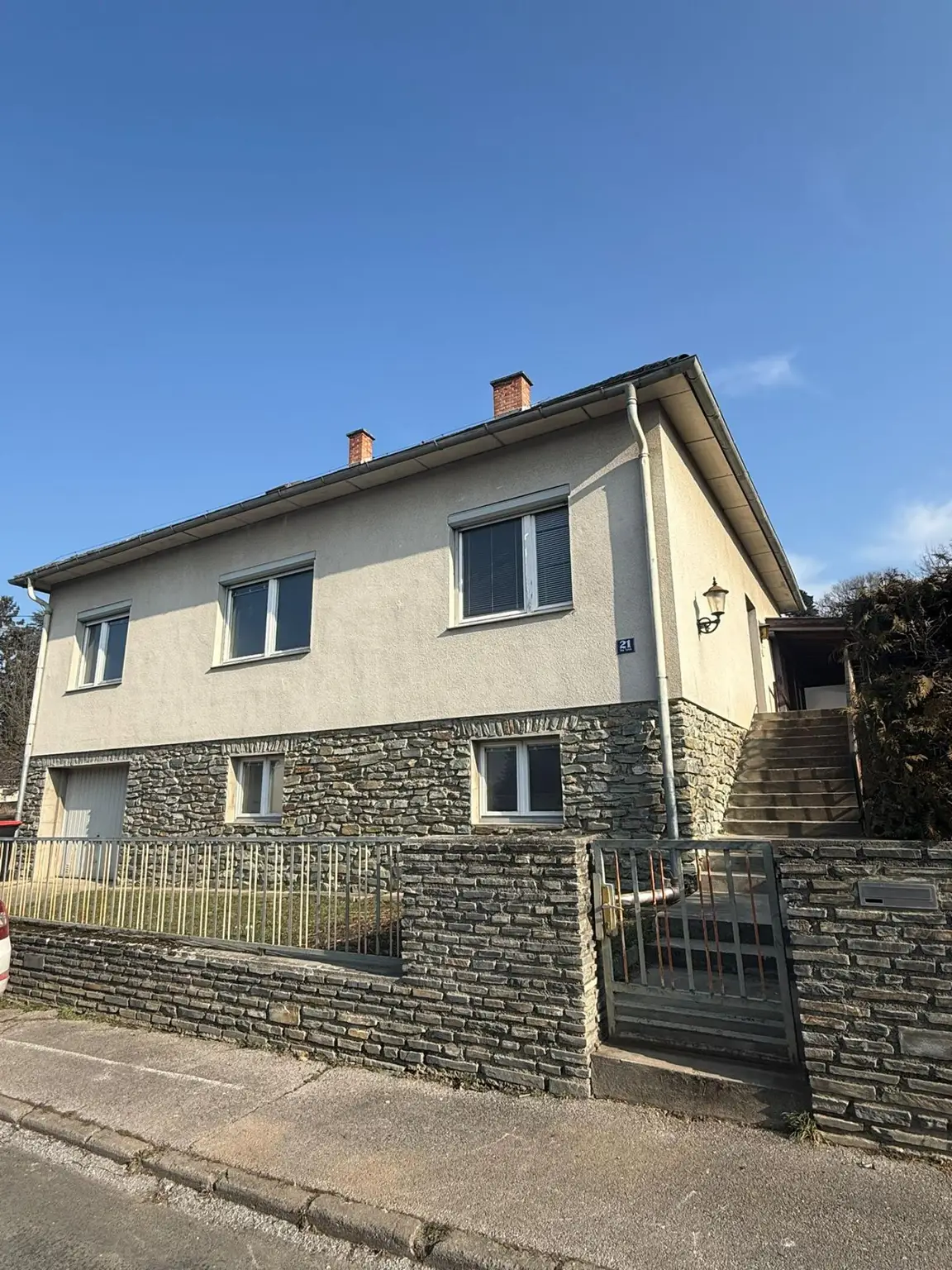 Ansicht Straßenseitig