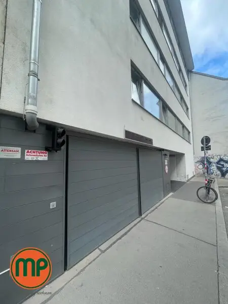 Helle 2 Zimmerwohnung mit Top-Anbindung