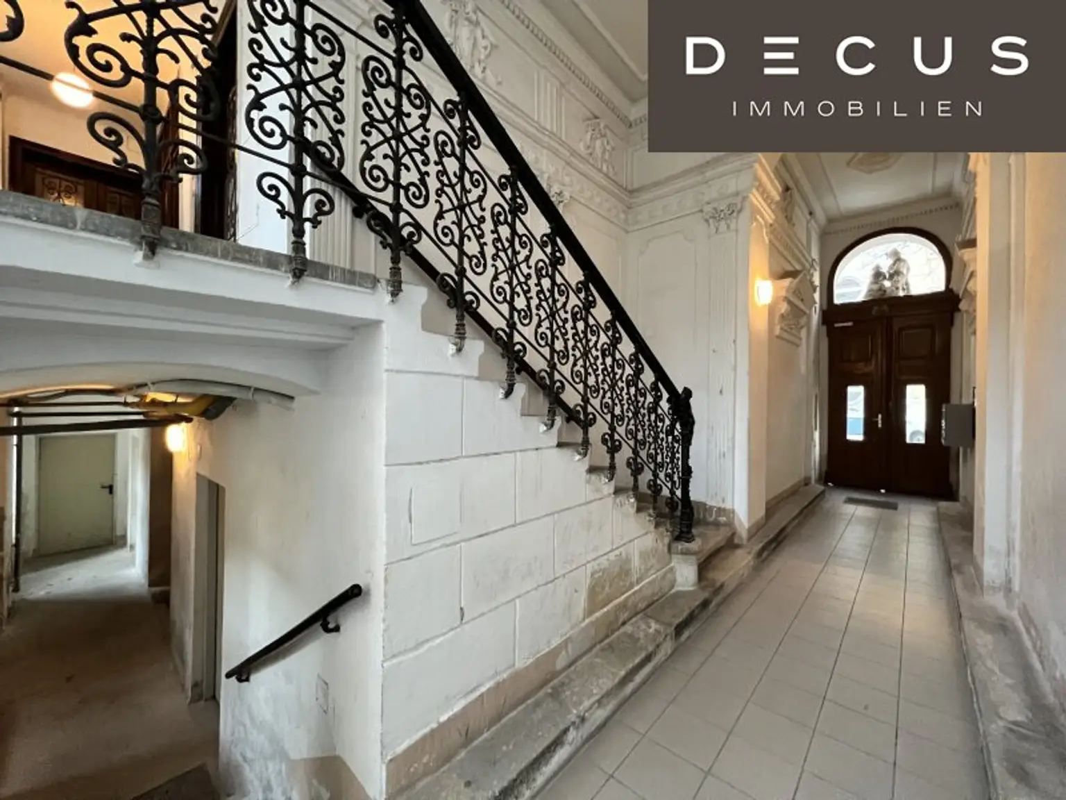 CHARMANTES & GEPFLEGTES ZINSHAUS IM ALLEINEIGENTUM IN BEGRÜNTER GASSE