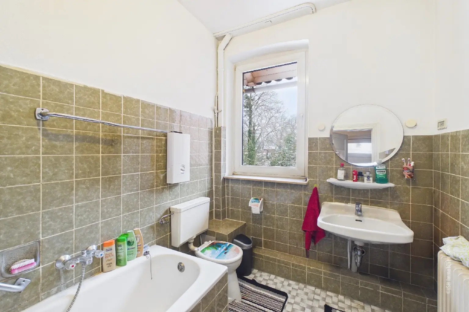 Wannenbad OG Haupthaus