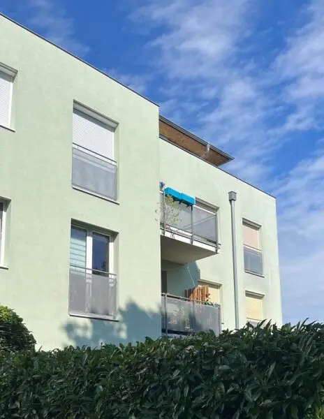 Helle 2-Zimmer-Wohnung mit Balkon & TG-Platz