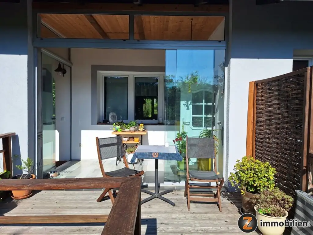 Gepflegtes Landhaus mit Naturgarten zum Sofortbezug