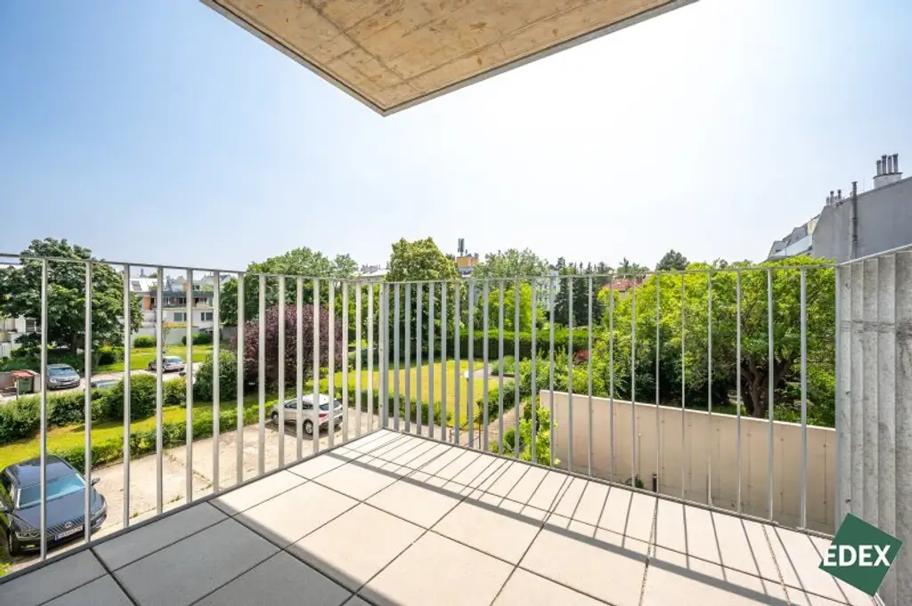 ERSTBEZUG | Sonnige 3-Zimmer-Wohnung mit Balkon