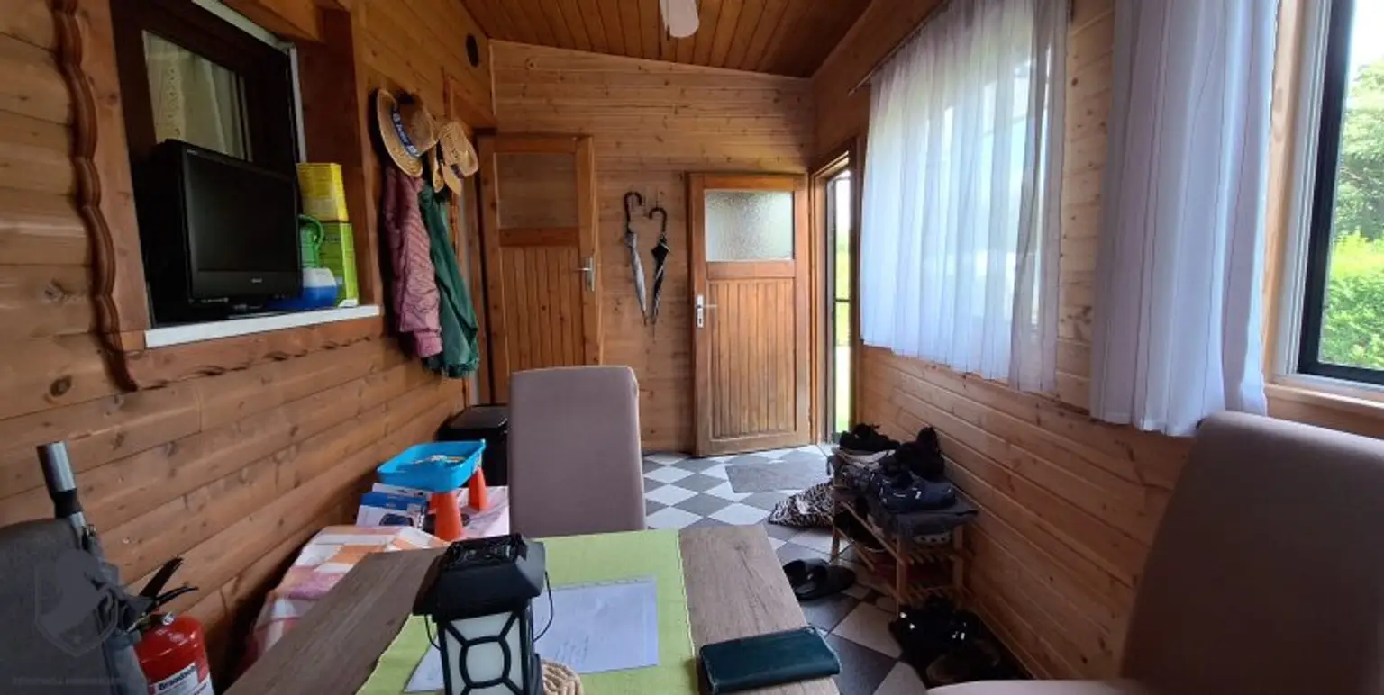 +++ Hübsches - FERIEN - MOBILHEIMHAUS gut in Schuss und gut gepflegt.  !!!  JETZT ZUGREIFEN !!!  in Purbach am Neusiedlersee zu verkaufen.+++