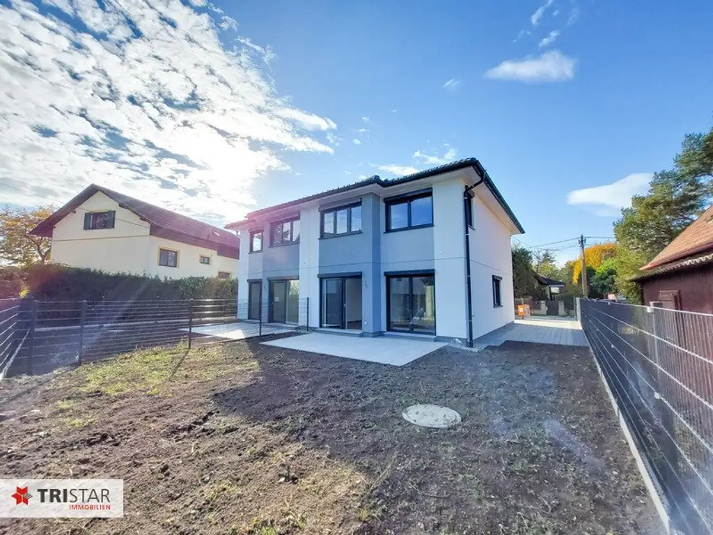 Modernes Doppelhaus in Wien: 124m² Erstbezug mit Garten, Terrasse und Stellplatz!