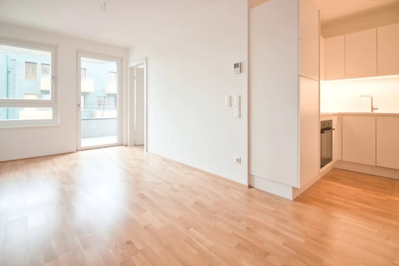 Moderne 2-Zimmer-Wohnung mit Balkon in ruhiger Lage