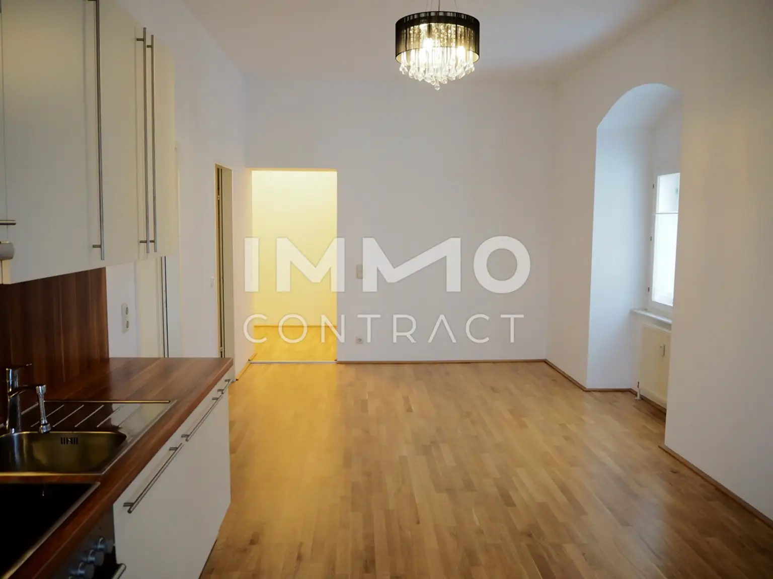 Schlossherr:in gesucht - elegante Schlosswohnung mit Turmzimmer zu verkaufen!