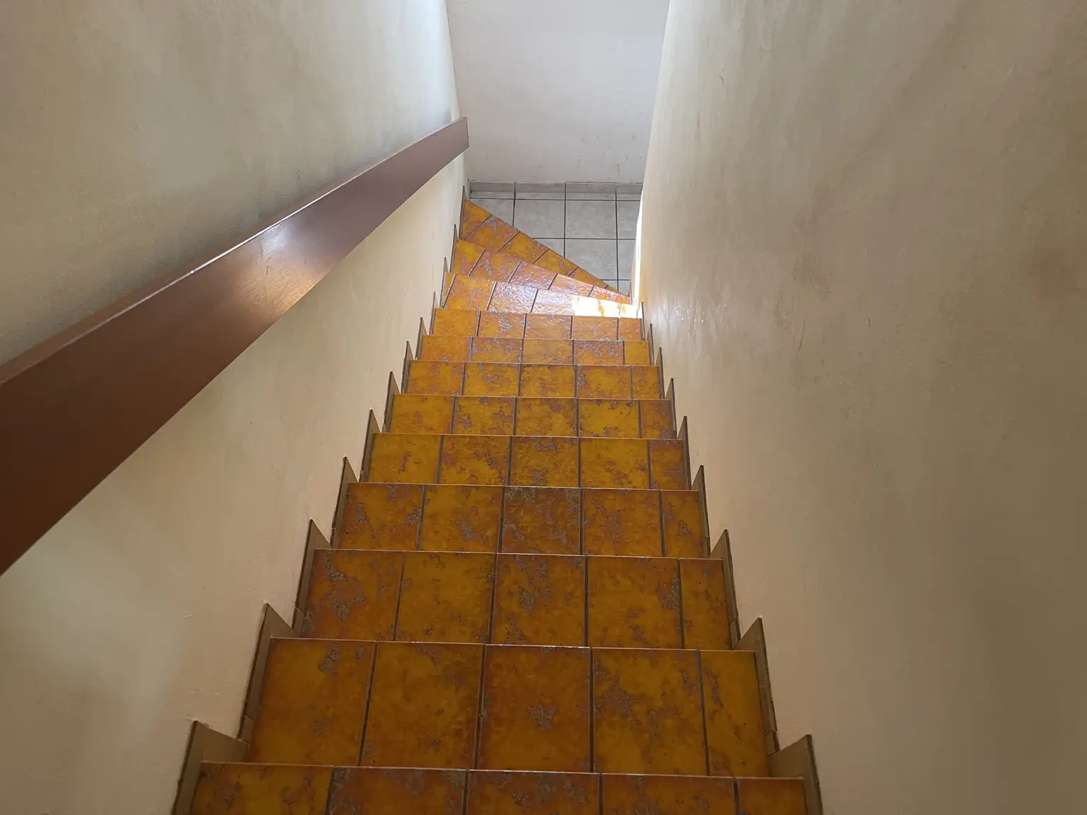 Treppe ins KG