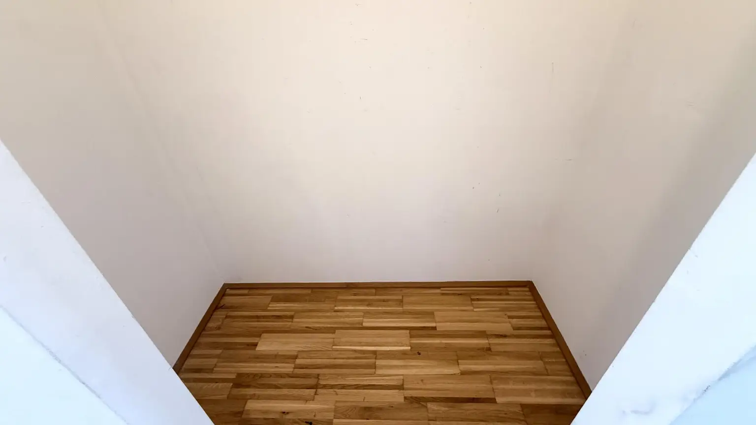 4-Zimmer-Neubauwohnung im 2. Dachgeschoß!  21,32m² Terrassenfläche mit Abendsonne!!