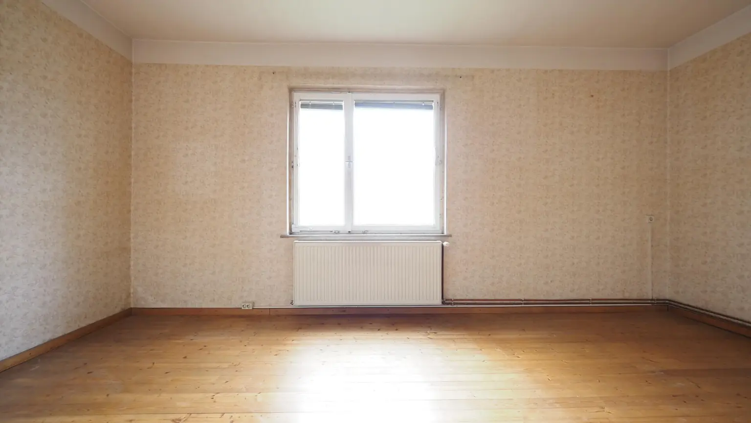 Rarität am Hasnerplatz - Einfamilienhaus zum Sanieren!