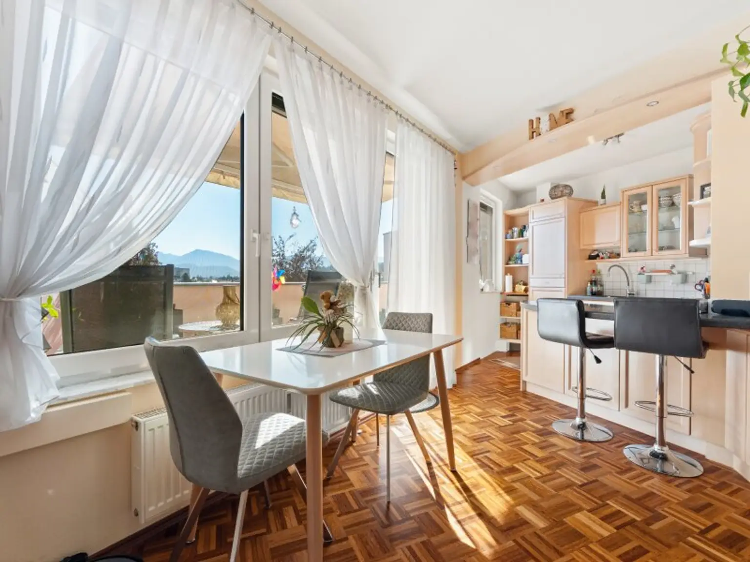 Moderne und schöne 60m² 2 Zi Wohnung mit XL-Terrasse in Feschnig in Aussichtslage - Mantschehofgasse