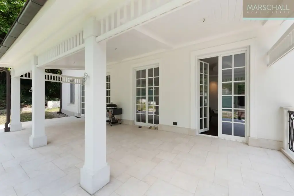 Luxusvilla mit Indoorpool in Döbling