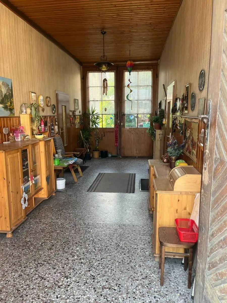 F | ++ NEU ++ MODERNISIERTES HAUS in STOCKERAU mit Gemeinschaftsgarten | Prima Service Immobilien