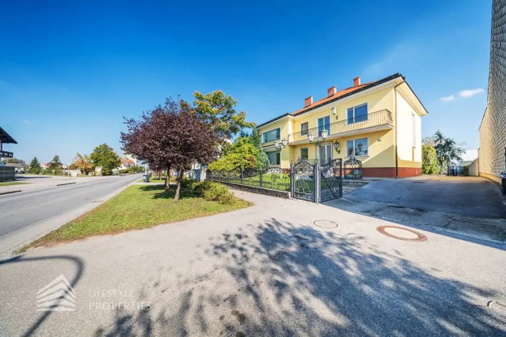 Exklusives Einfamilienhaus in Toplage