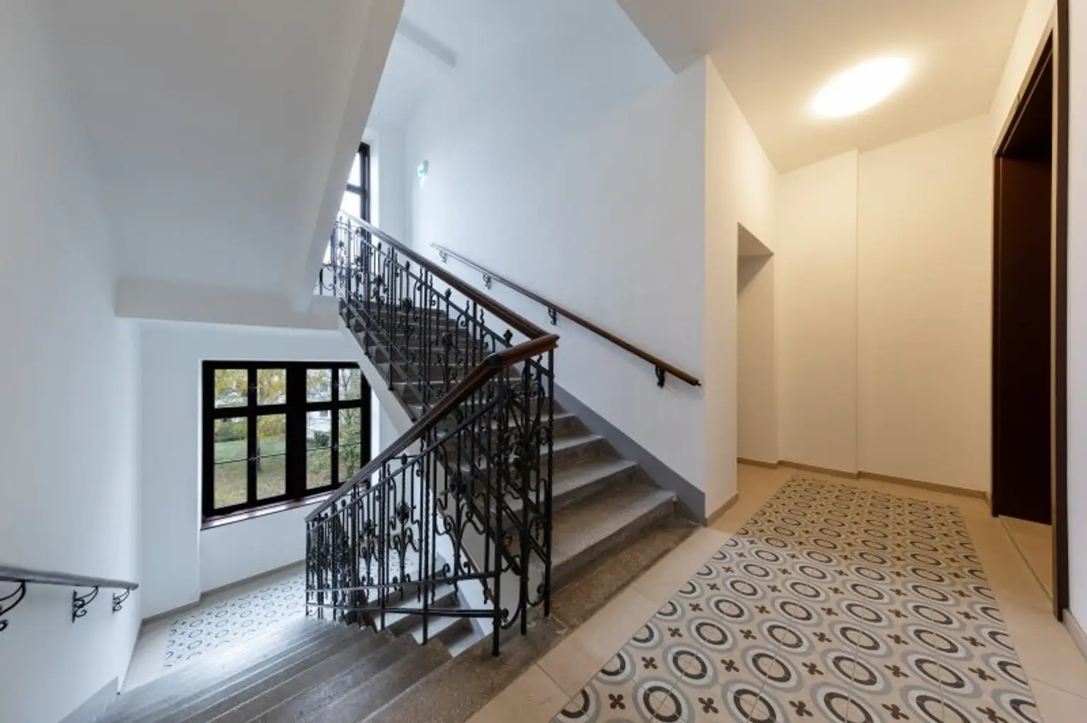 ERSTBEZUG ! Exklusives Wohnprojekt in historischem Gebäude (Top 14)