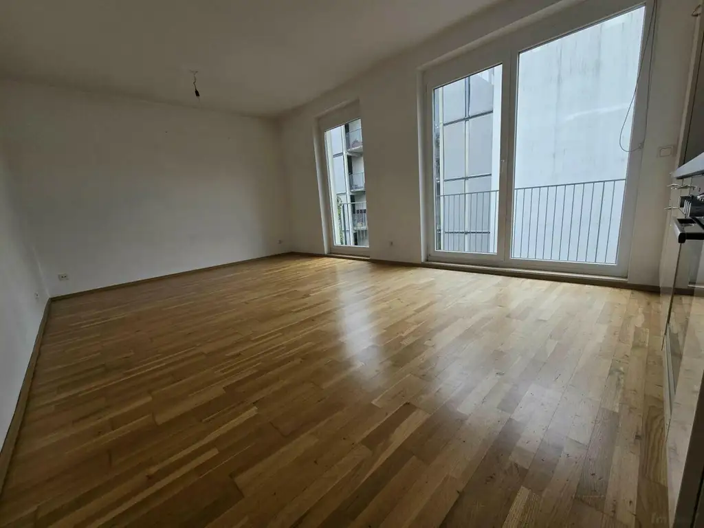 Neu sanierte und derzeit geförderte 2-Zimmerwohnung!