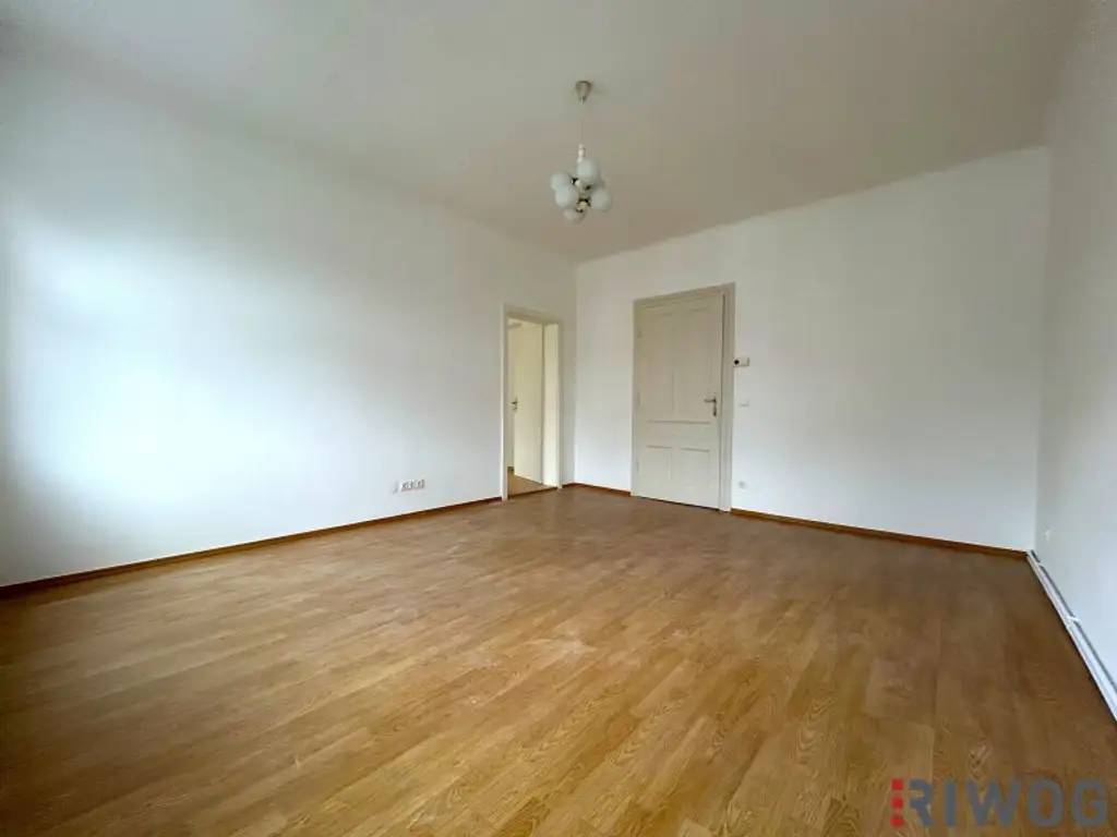 Nähe Pragerstraße und Nordbrücke*** 3 Zimmer mit separater Küche *** am Anton Anderer Platz