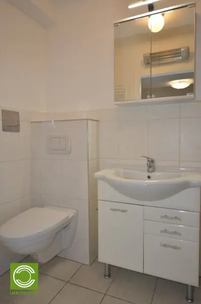 CHRISTOPH CHROMECEK IMMOBILIEN - PERCHTOLDSDORF - Ruhige 2-Zimmer-Miete in Zentrumslage!