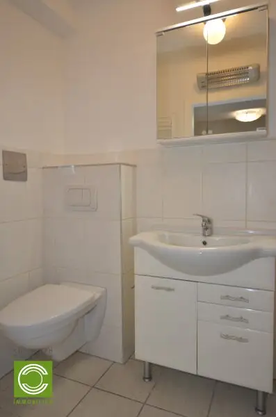 CHRISTOPH CHROMECEK IMMOBILIEN - PERCHTOLDSDORF - Ruhige 2-Zimmer-Miete in Zentrumslage!