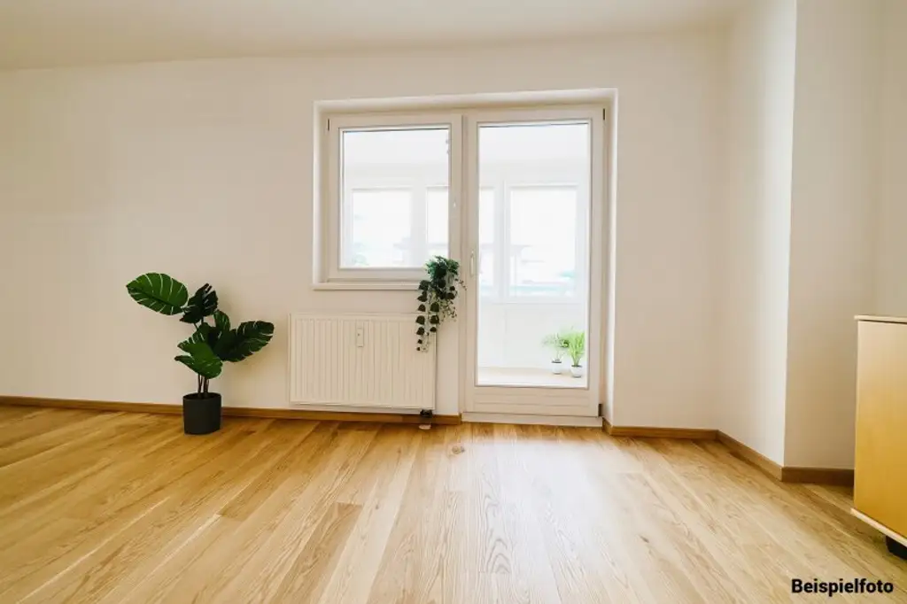 WOHNEN MIT AUSBLICK: Wunderschöne 3-Zimmerwohnung mit 2 verglasten Balkonen nahe Stadtgrenze von INNSBRUCK!