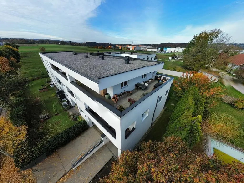 OPEN HOUSE! Moderner Penthousetraum mit Einliegerwohnung, XXL-Panoramaterrasse mit Traunsteinblick, Sauna & 3 TG-Plätze in 1A Lage Tegetthoffstraße