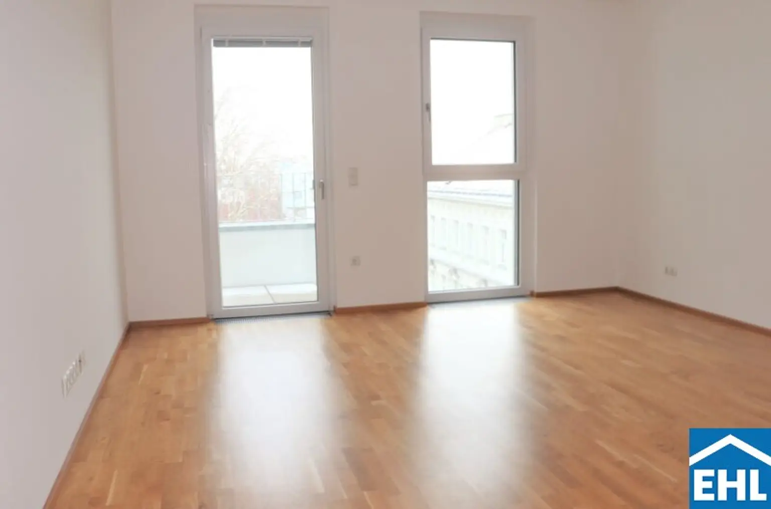 * Ab 01.01* 2-Zimmer-Wohnung mit Balkon und perfekter Verkehrsanbindung!
